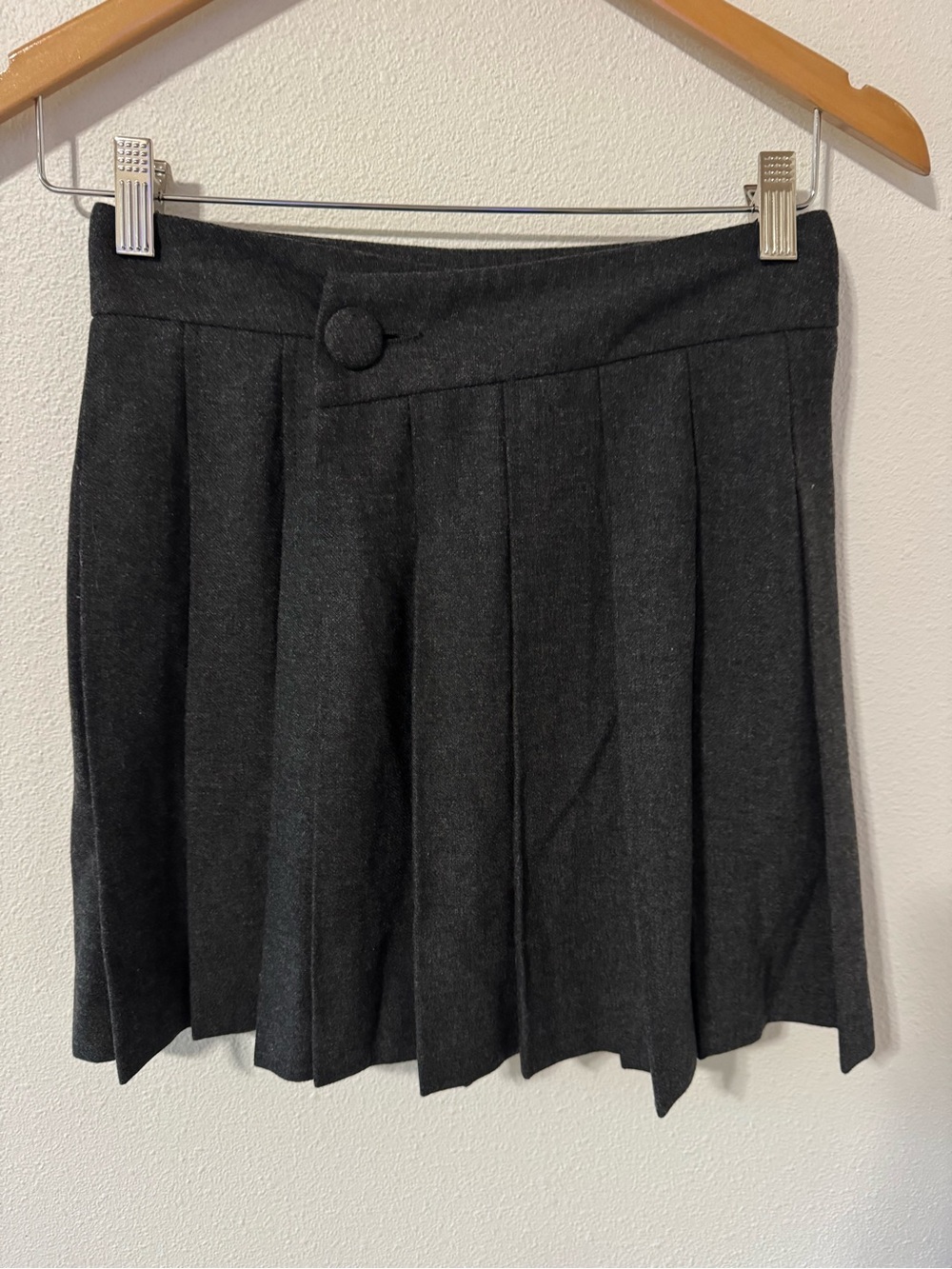 KOTN Manteco Italian Wool Pleated Mini Wrap Skirt Carcoal Gray Button-SP